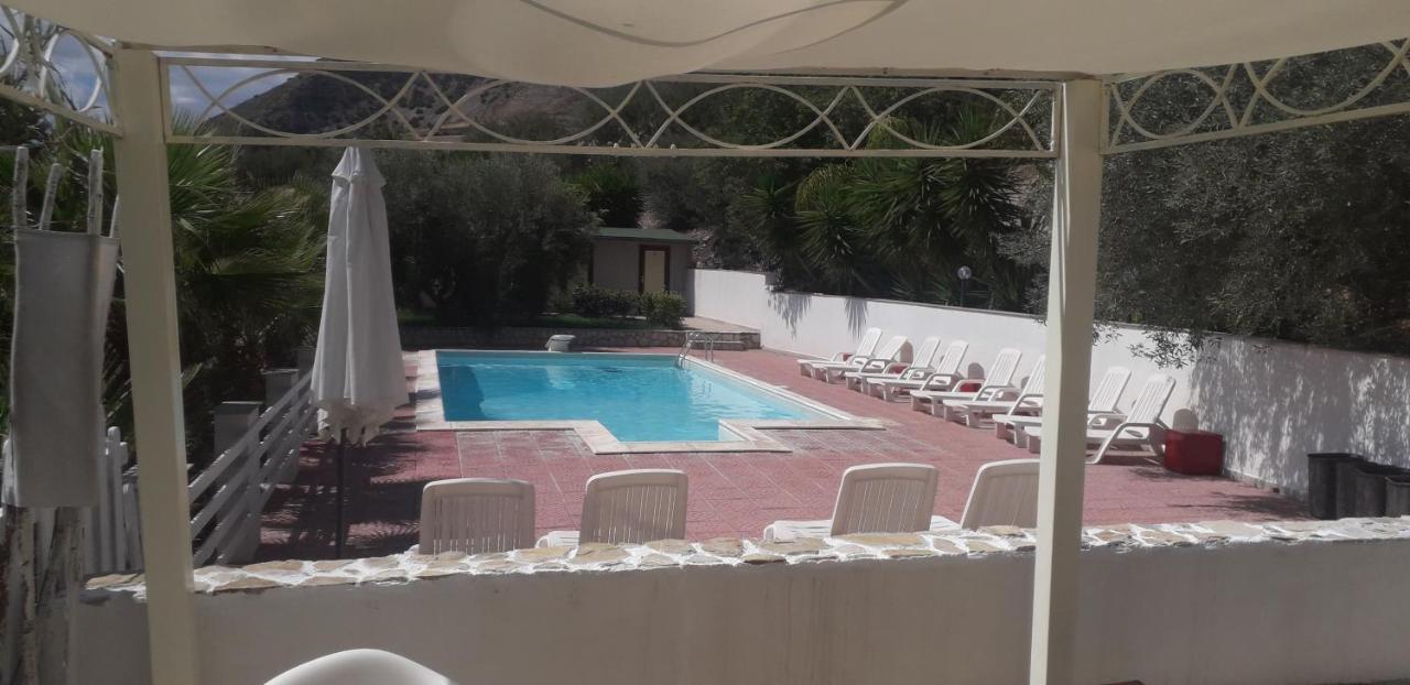 "San Placido Green House" Villa Con Piscina Castel di Iudica Екстериор снимка